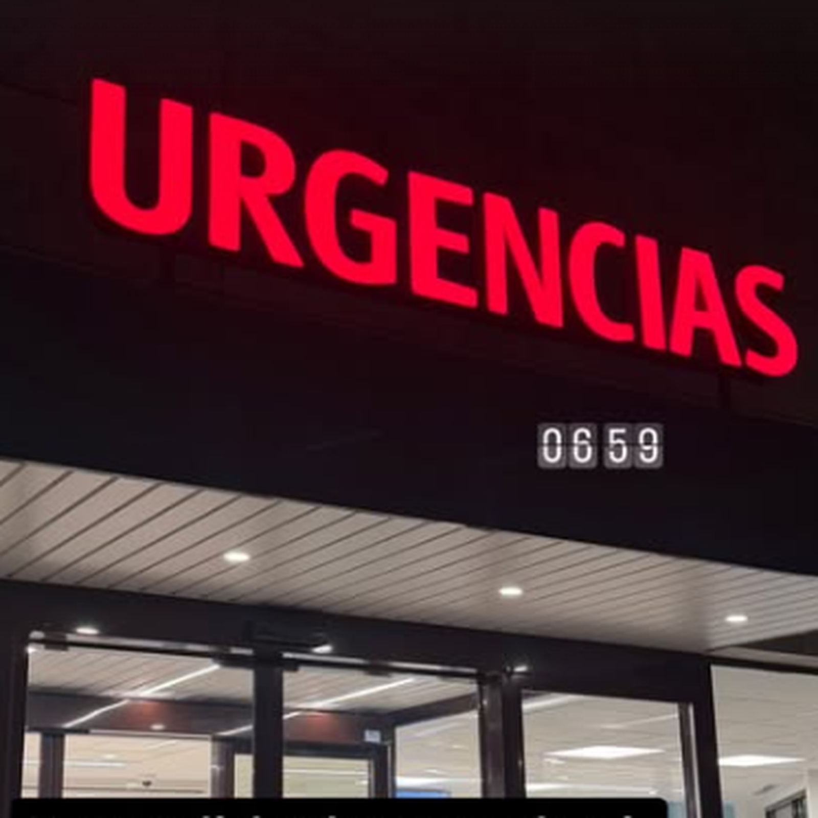 Claudia acude a urgencias con su hija
