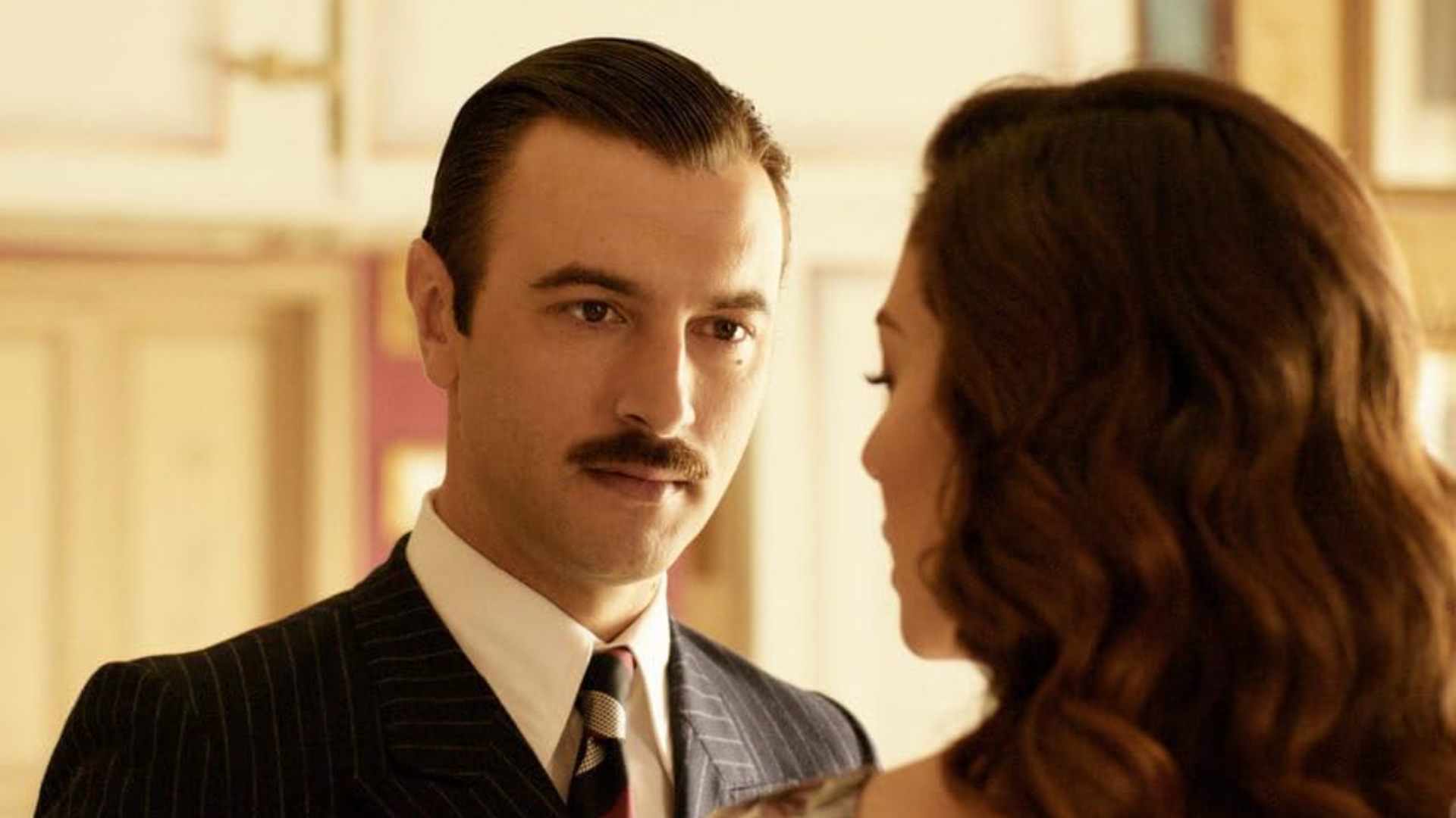 Javier Rey y Blanca Suárez en 'Lo que escondían sus ojos'