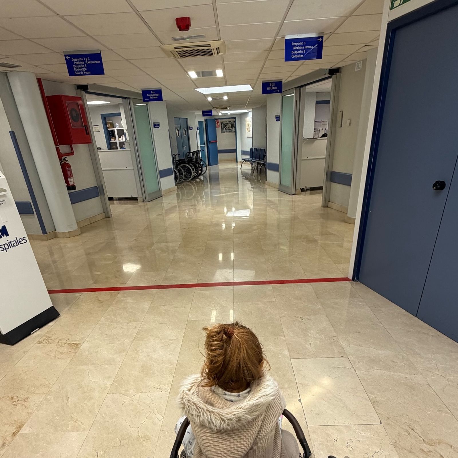 Steisy lleva a su hija al hospital porque su salud no mejora