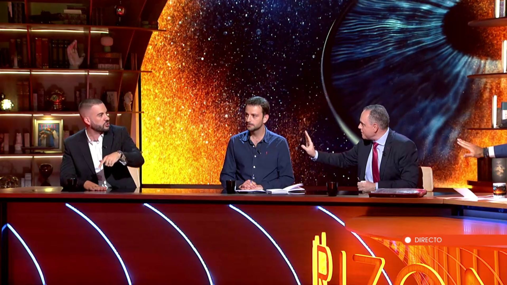 Coronel Pedro Baños y Roberto Vaquero chocan en pleno debate sobre las protestas en Europa