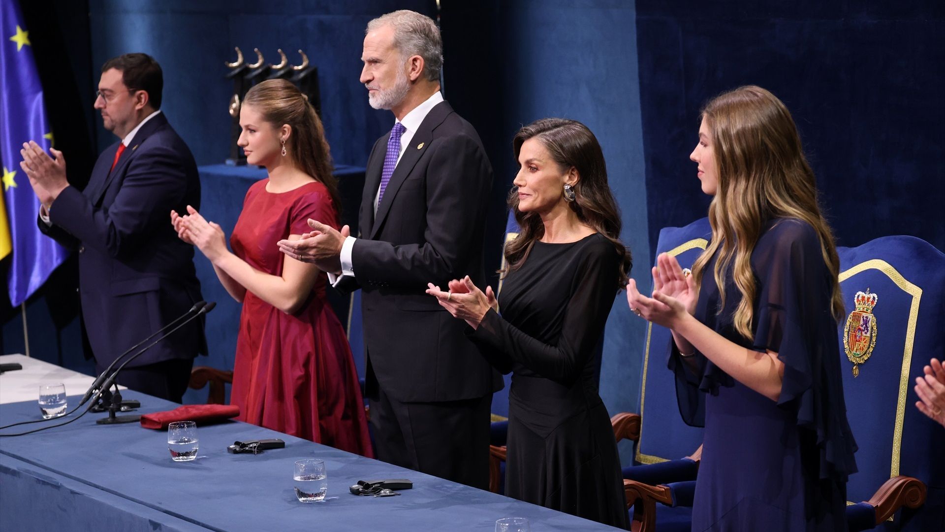 La familia real, durante la ceremonia de entrega de los Princesa de Asturias 2026