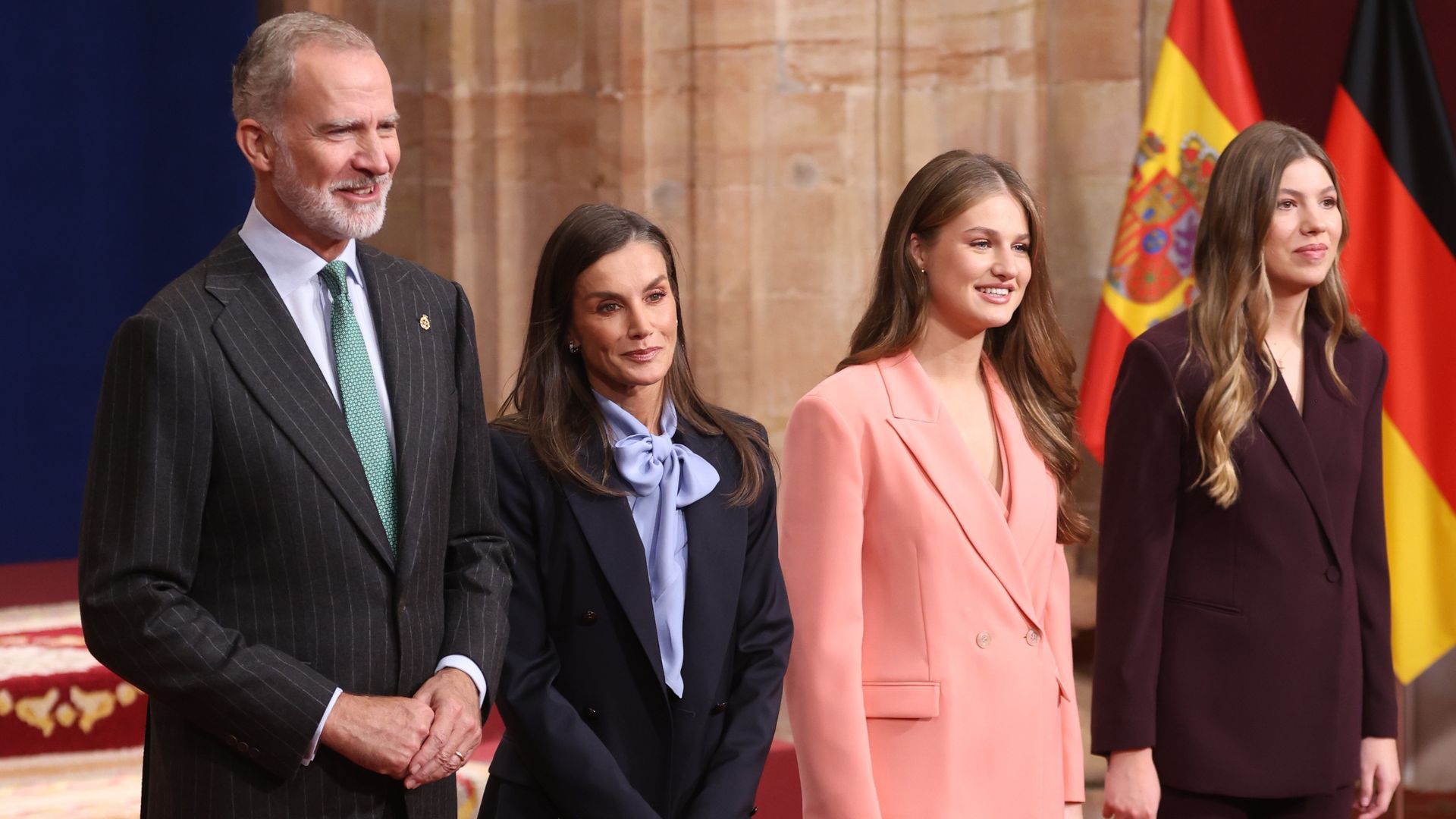 La familia real recibe a los presidentes de los jurados y a los miembros de los patronatos de la Fundación Princesa de Asturias este 23 de octubre de 2026, en Oviedo.