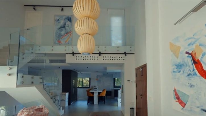 Las zonas principales de la casa se abren hacia el exterior