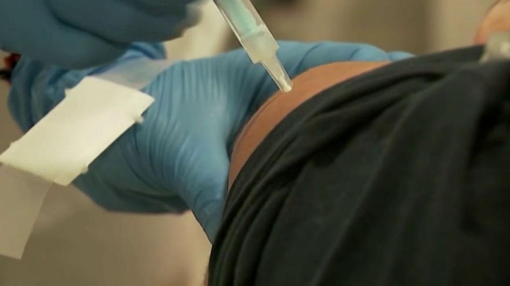 Moderna y Merck anuncian una vacuna que reduciría el riesgo de muerte por melanoma y caen en bolsa: "Una pena, hay que respetar la ciencia"