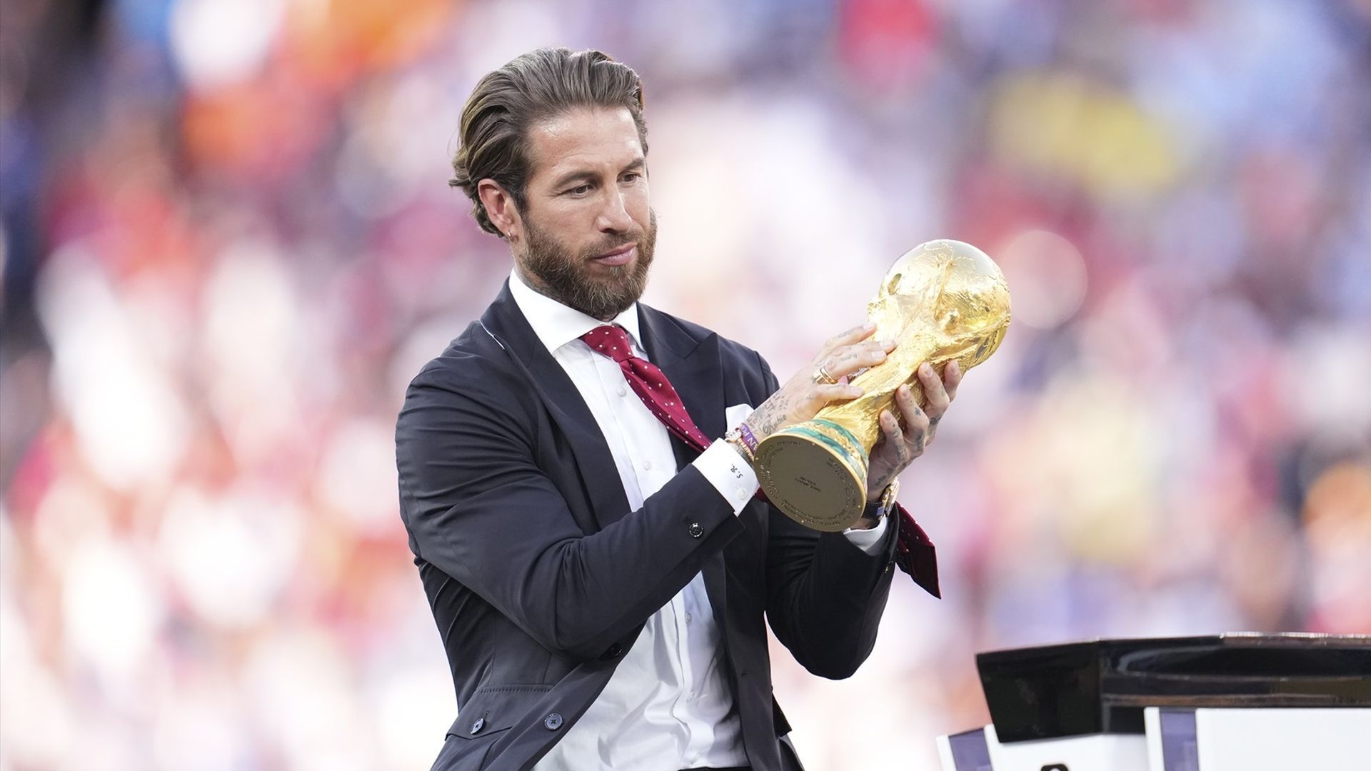 Sergio Ramos, con la Copa del Mundo