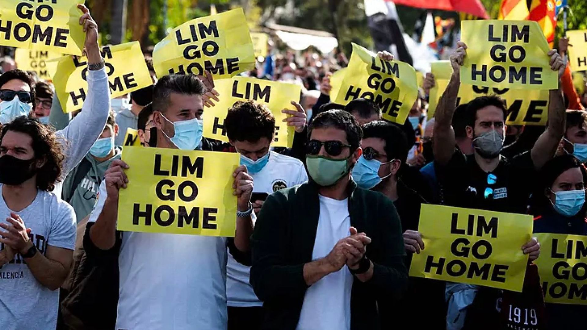 Protestas contra Peter Lim