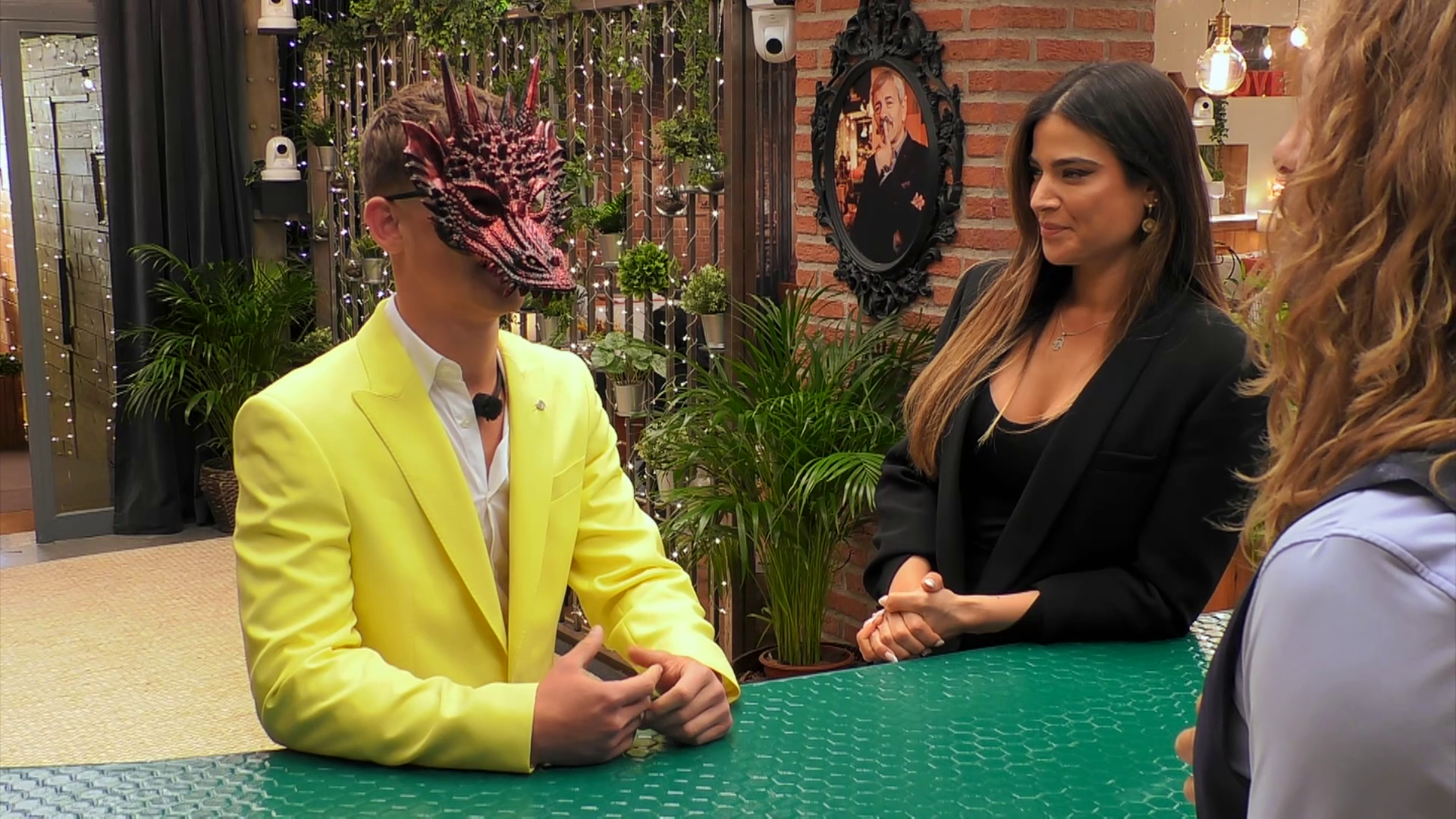David es un therian que se identifica con los dragones: “Me gustaba volar y me tiraba desde el balcón”
