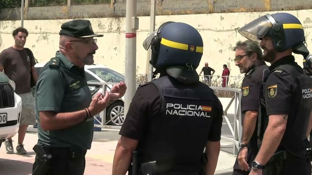 Mandos de la Guardia Civil y la Policía Nacional discrepan en la Audiencia Nacional sobre su papel en la invasión de Ceuta el 30 de julio