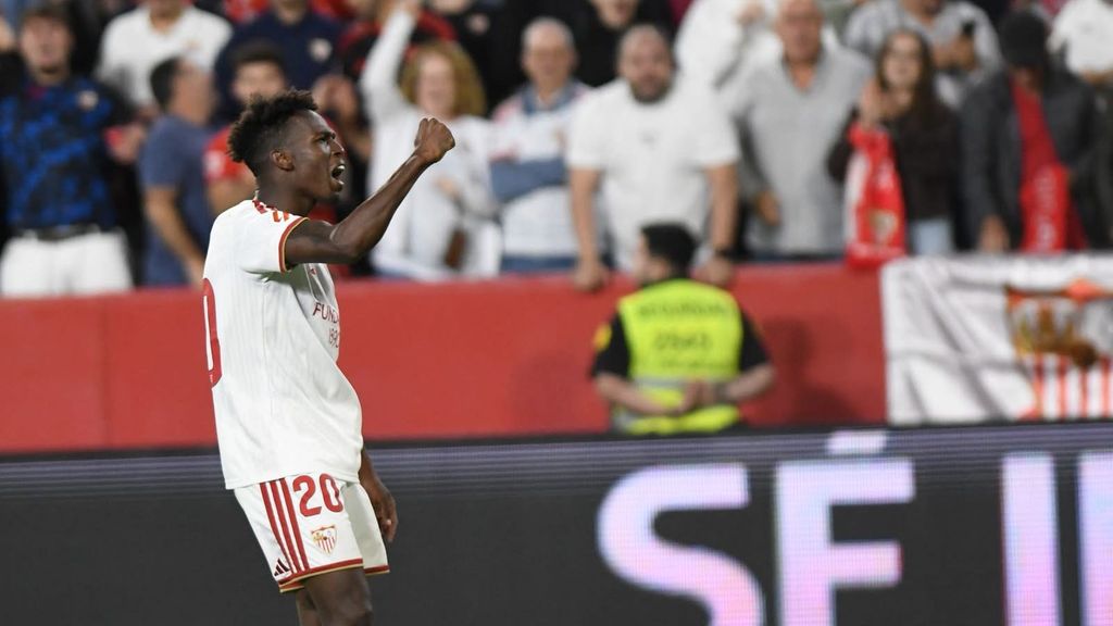 Félix Correia se quiere quedar en el Sevilla: "Pienso que sí, es posible"