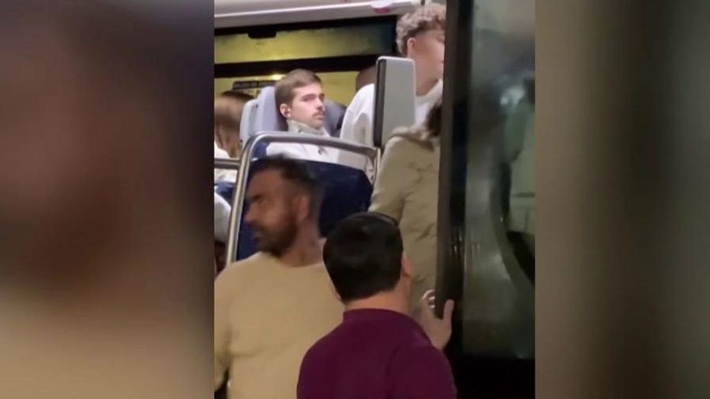 El efecto barco por la gente que iba de pie pudo provocar el accidente de Fogars y los autobús siguen yendo igual de llenos