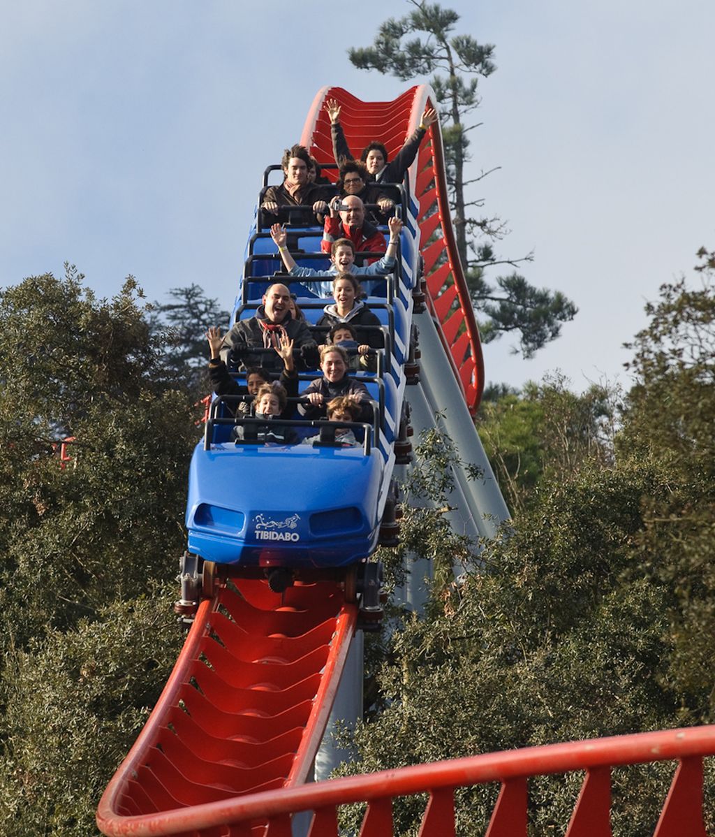 En el Tibidabo no falta la Montaña Rusa