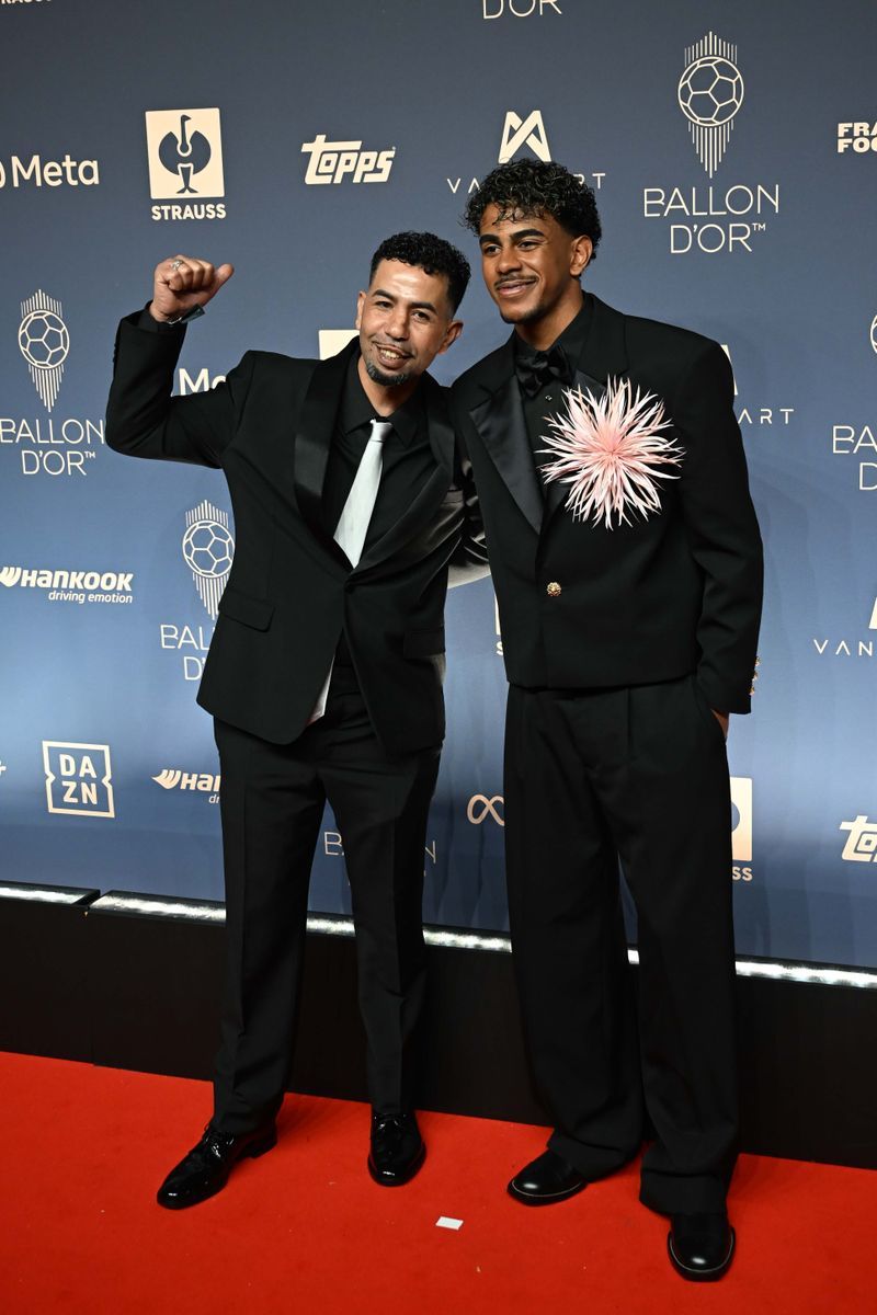 Munir Nasraoui y Lamine Yamal