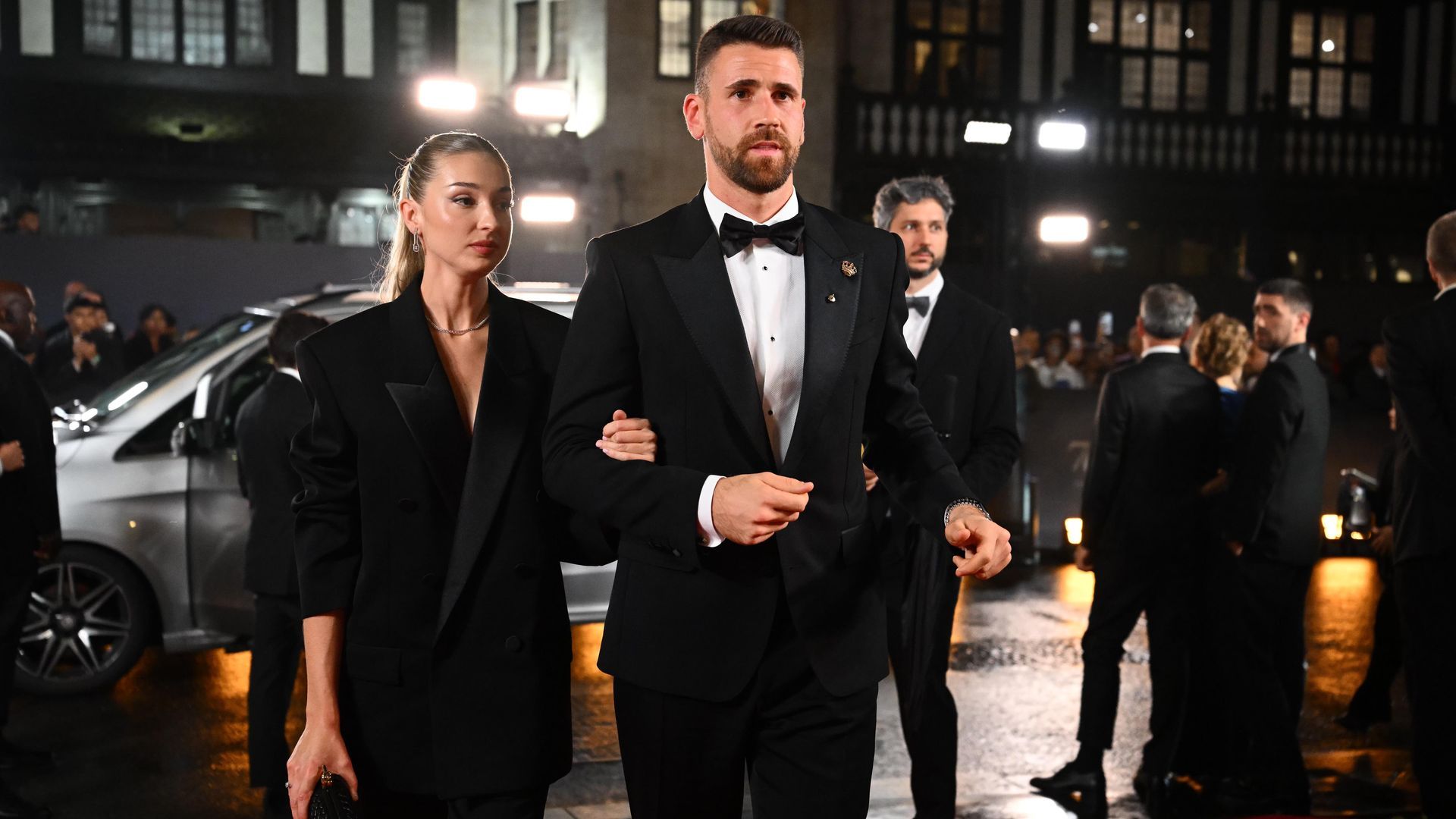Unai Simón ha agradecido a su pareja ser "un oasis de tranquilidad" en su vida durante su discurso