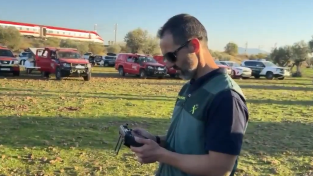La Guardia Civil comienza la reconstrucción de la zona del accidente ferroviario con drones con cámaras 3D