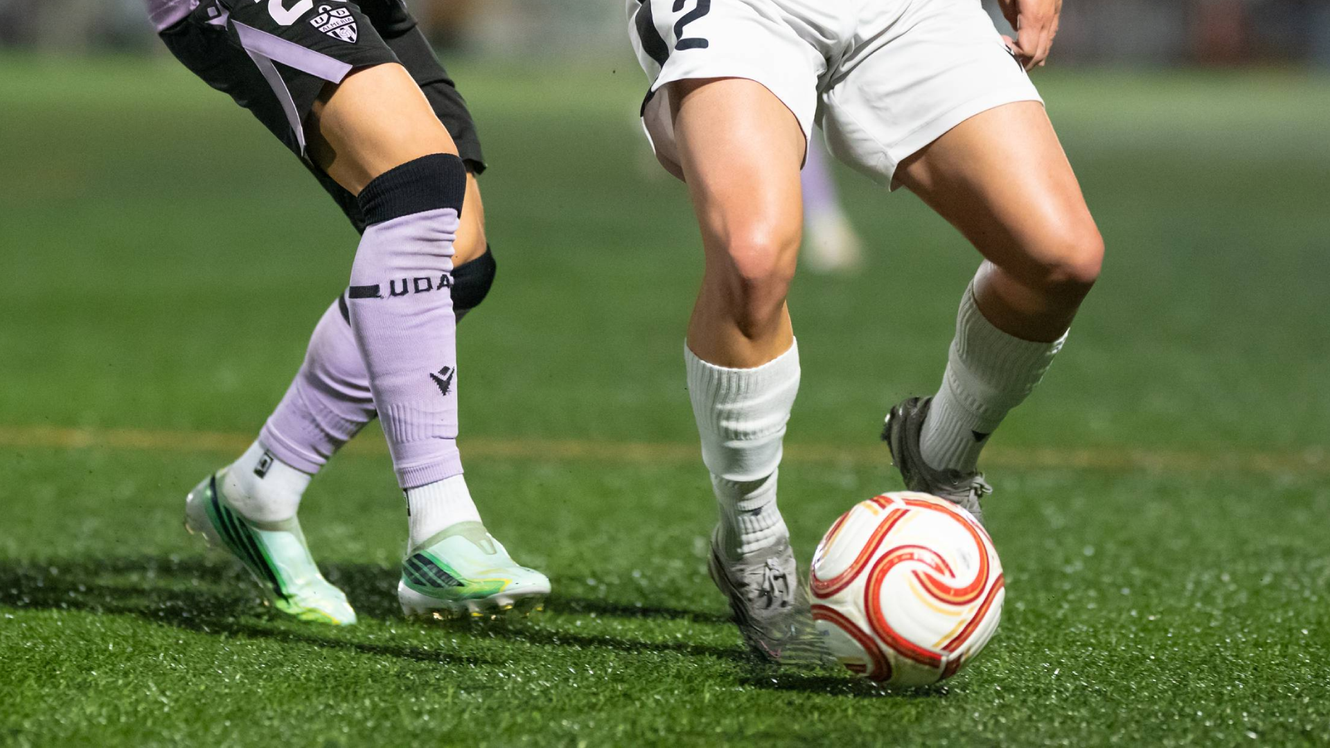 Lance del juego en el Castellonense - Almería de Copa del Rey Lance del juego en el Castellonense - Almería de Copa del Rey