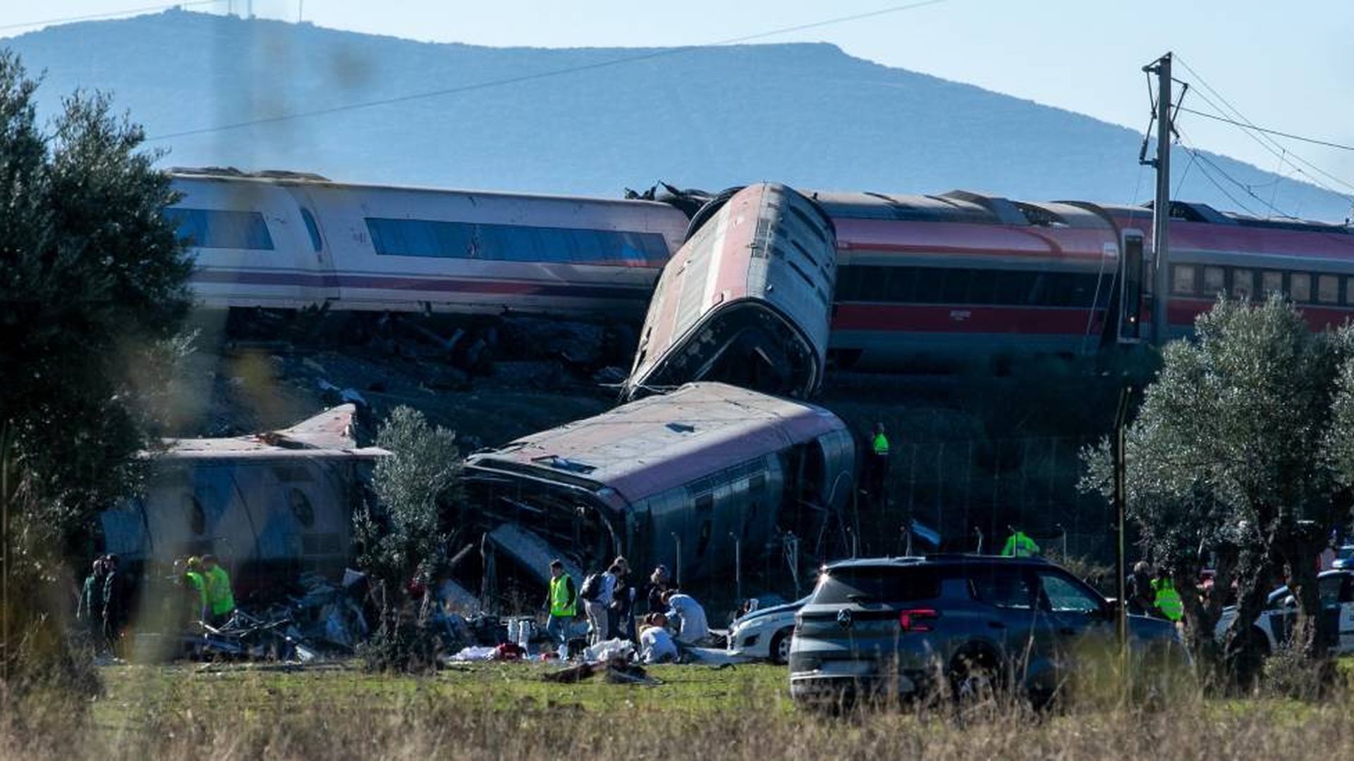Trágico accidente ferroviario en Urda, Toledo: 64 muertos y medio centenar de heridos tras chocar un tren AVE y un Iryo