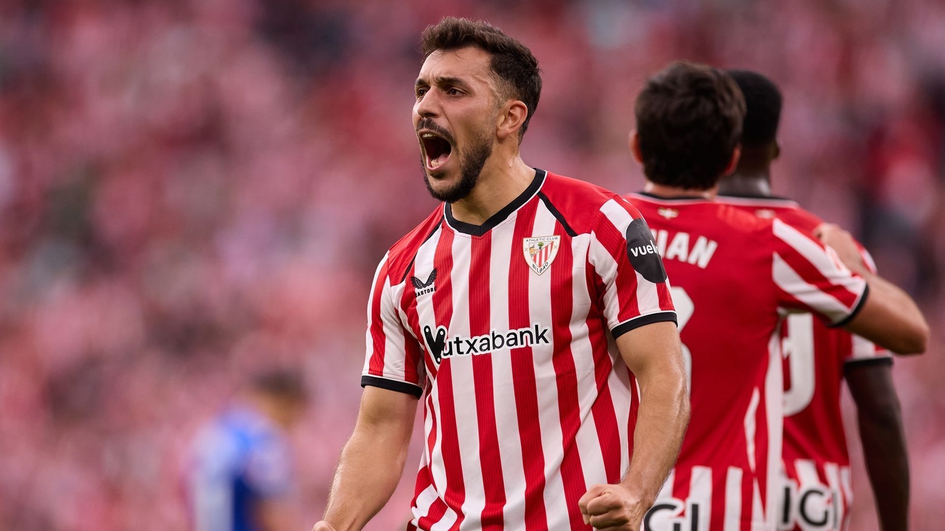 Aitor Paredes, celebra un gol