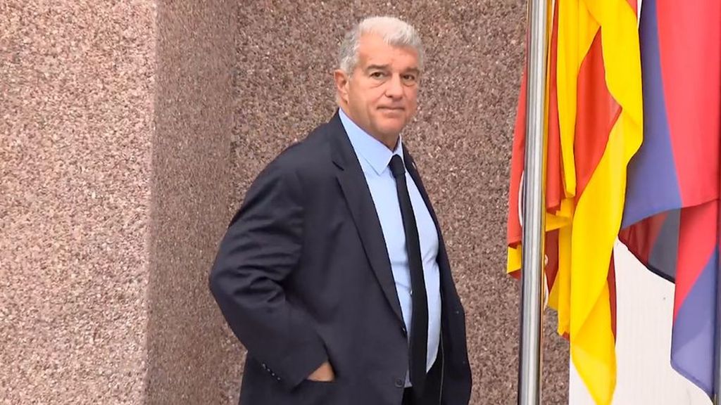 Joan Laporta manda un mensaje de apoyo a los afectados por el accidente ferroviario de Urda: "Tremendo... horroroso"