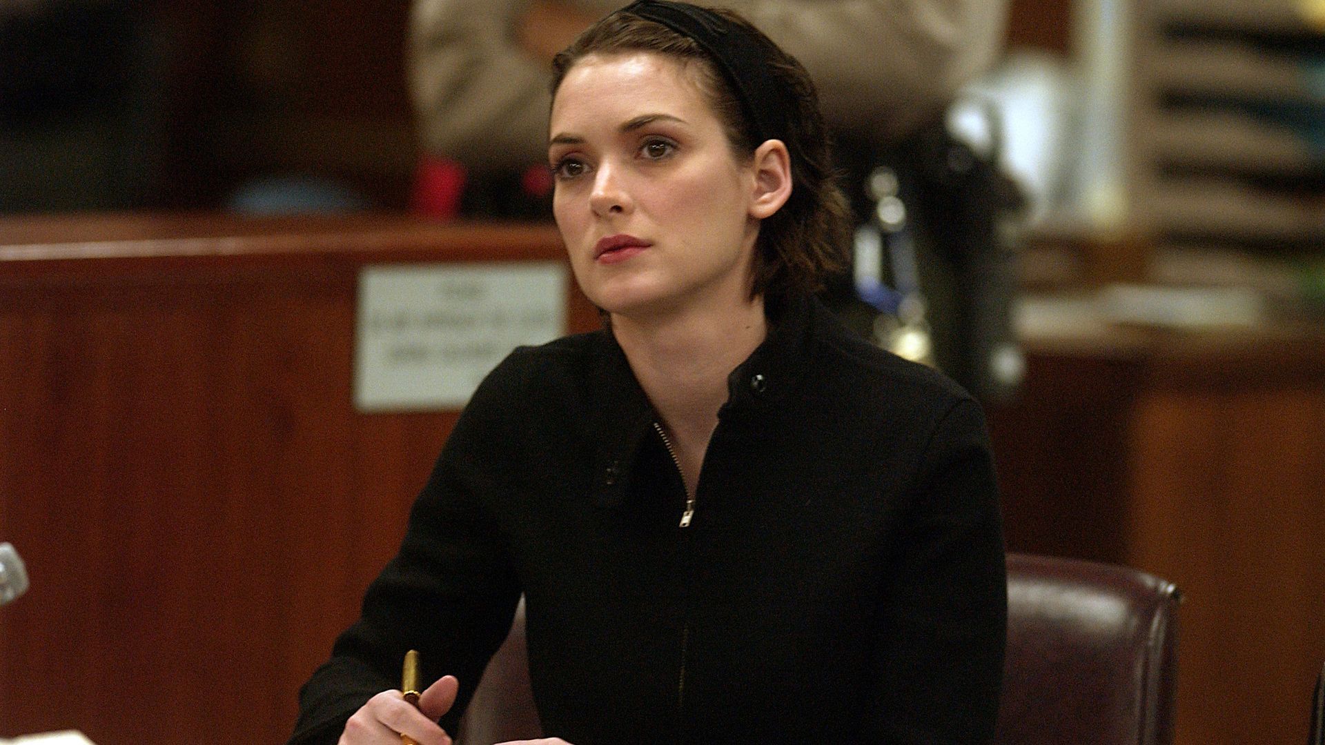 Winona Ryder en el juicio de 2002