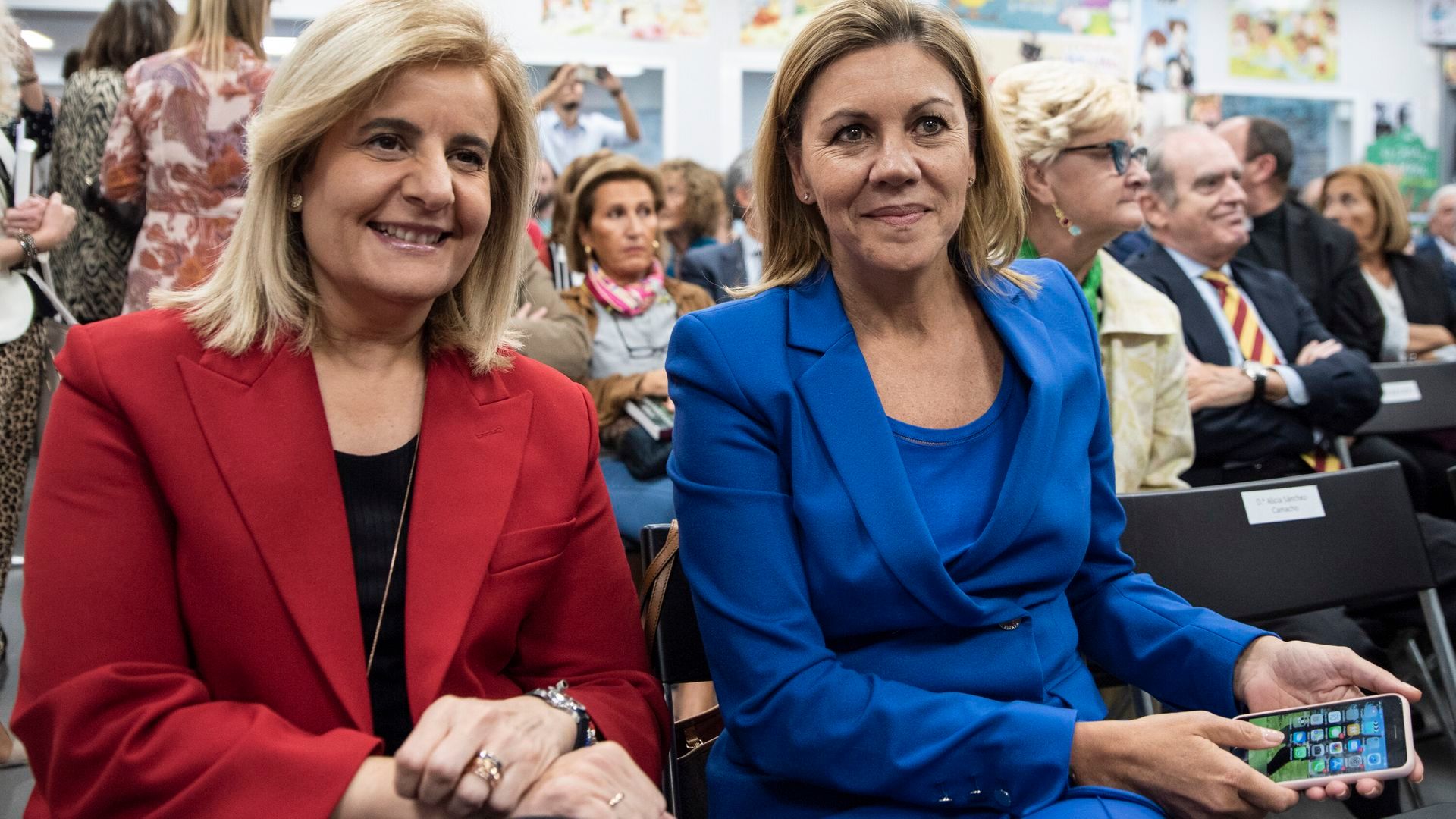 Rajoy ha hablado del grupo de amigos que compartía con Báñez y ha tenido palabras para su marido y sus hijos