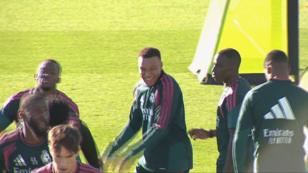 Las risas de Mbappé con el Real Madrid tras el Balón de Oro y lo de China
